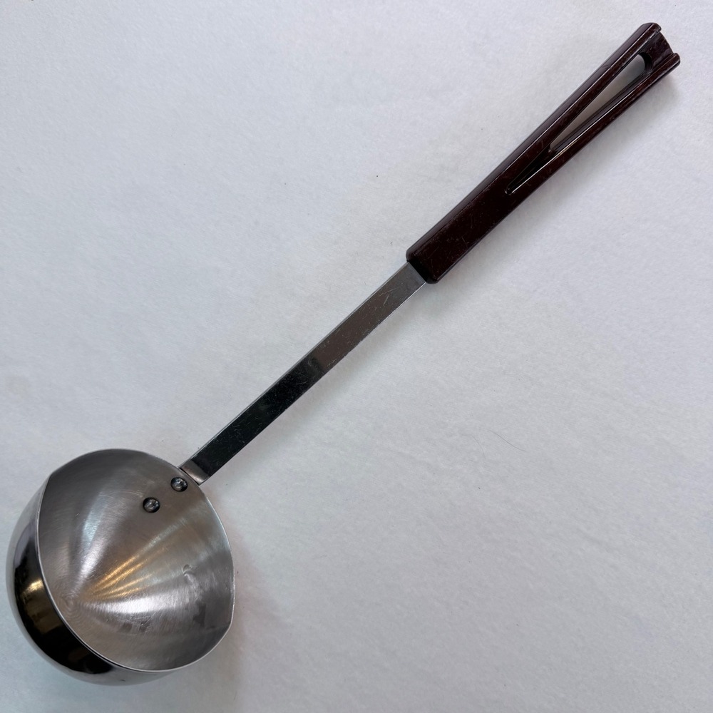 Stanhome Ladle Stainless Steel Burgundy Plastic Handle‎ Vintage